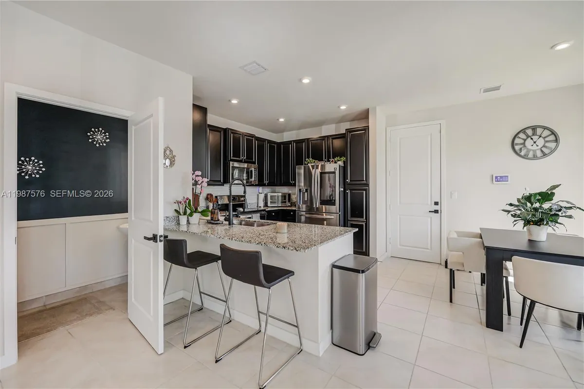 10902 SW 232nd Ter, Homestead FL 33032