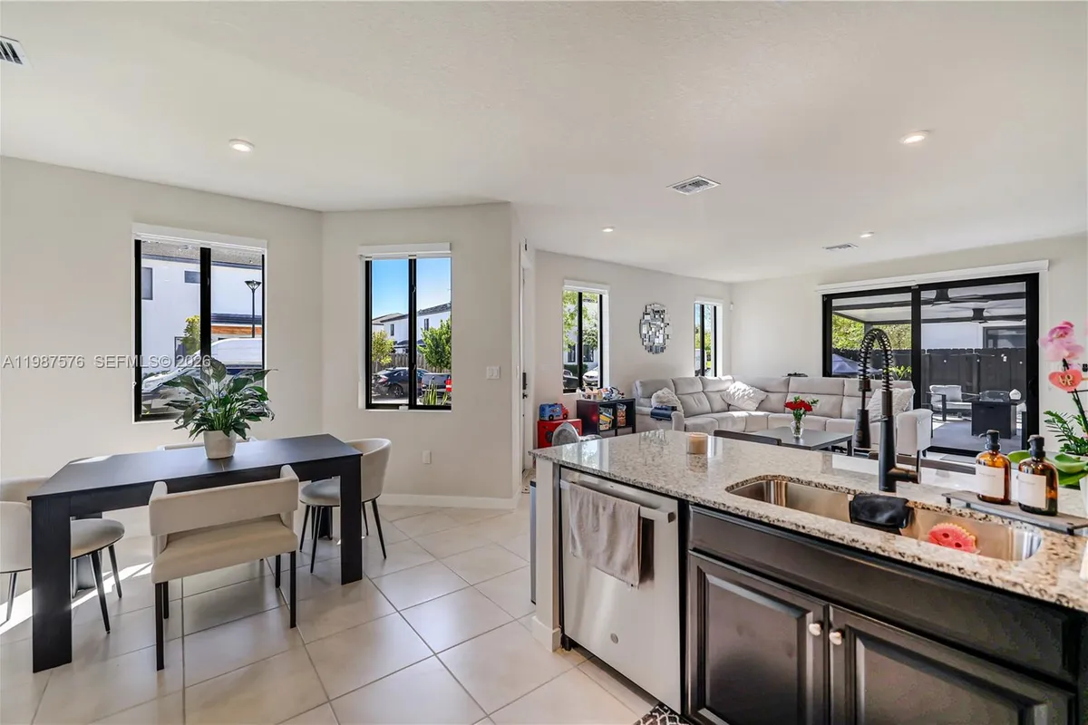 10902 SW 232nd Ter, Homestead FL 33032