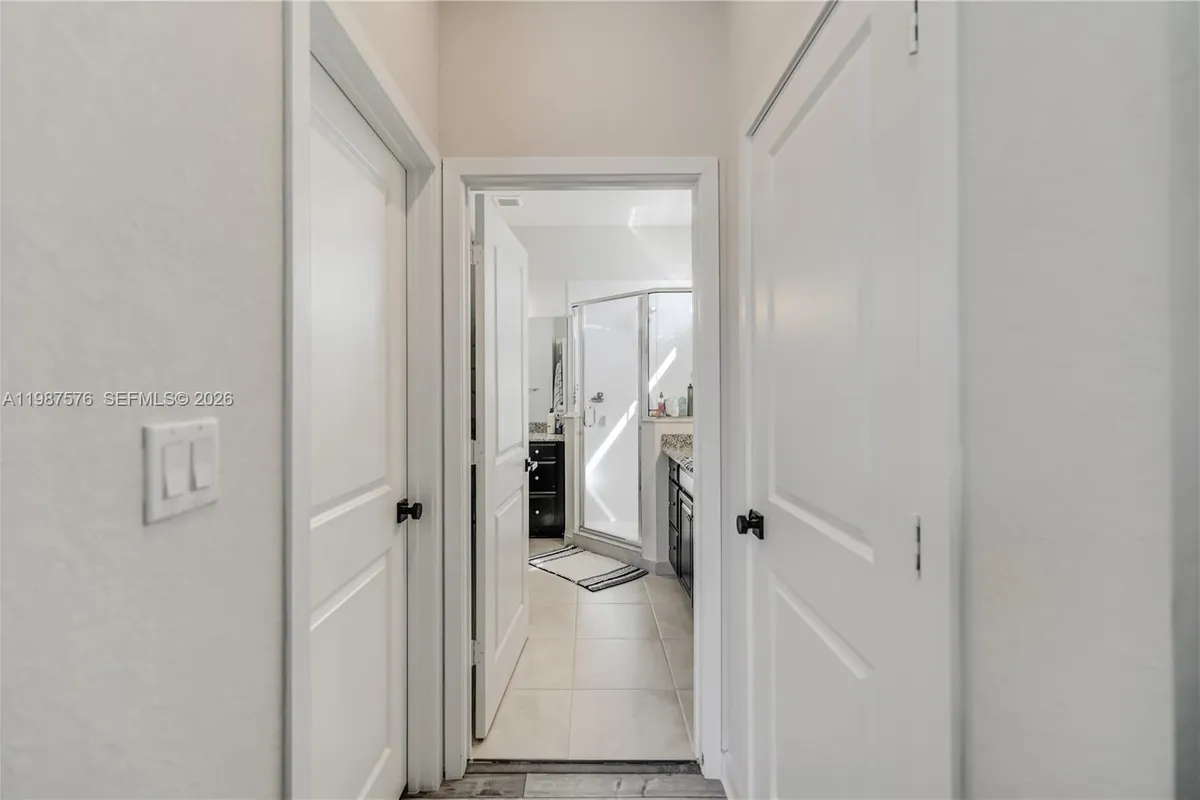 10902 SW 232nd Ter, Homestead FL 33032