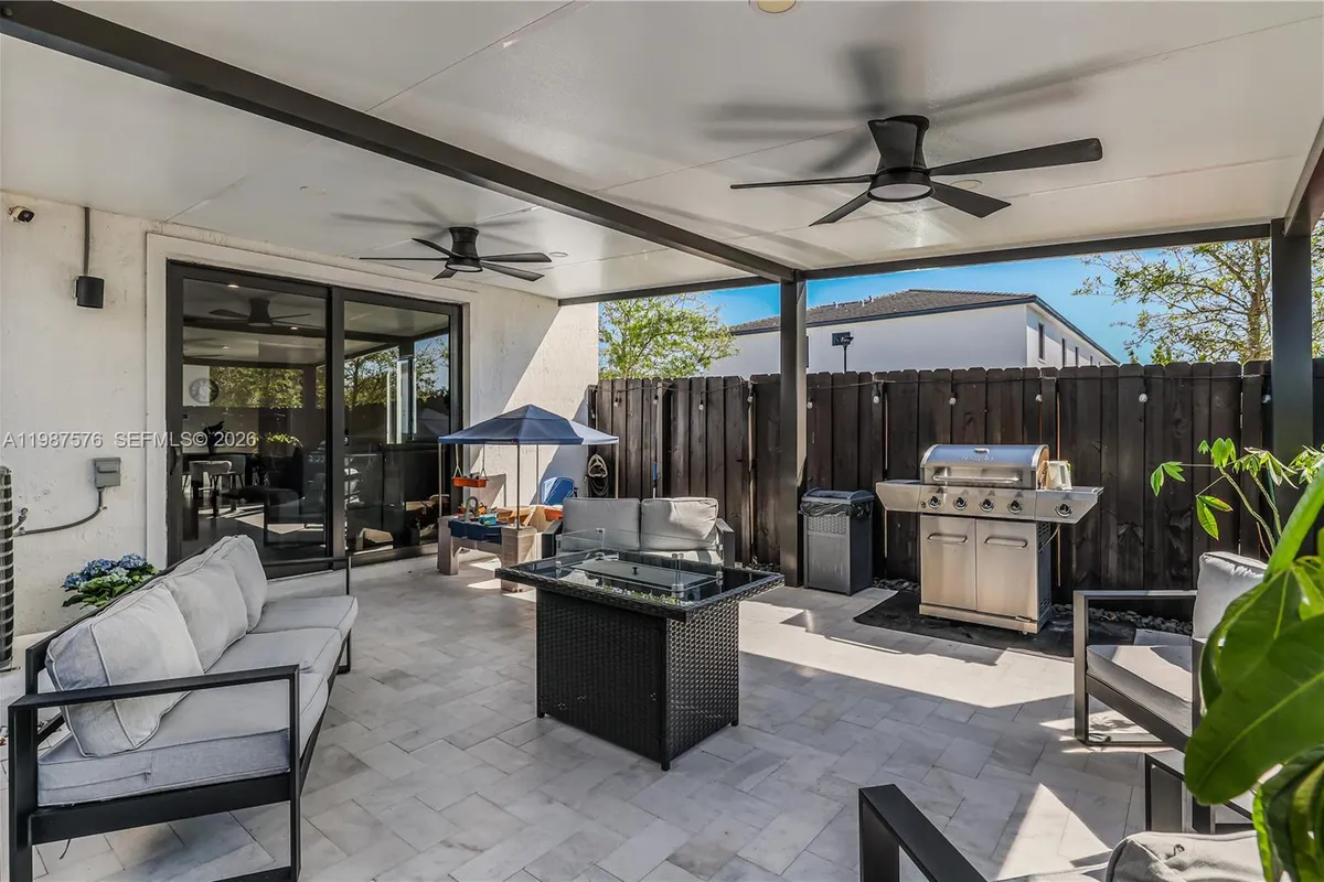 10902 SW 232nd Ter, Homestead FL 33032