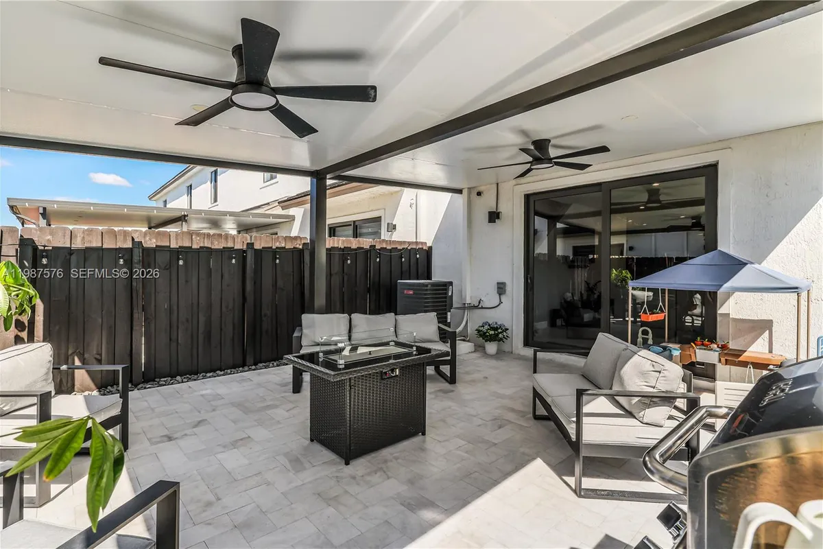 10902 SW 232nd Ter, Homestead FL 33032