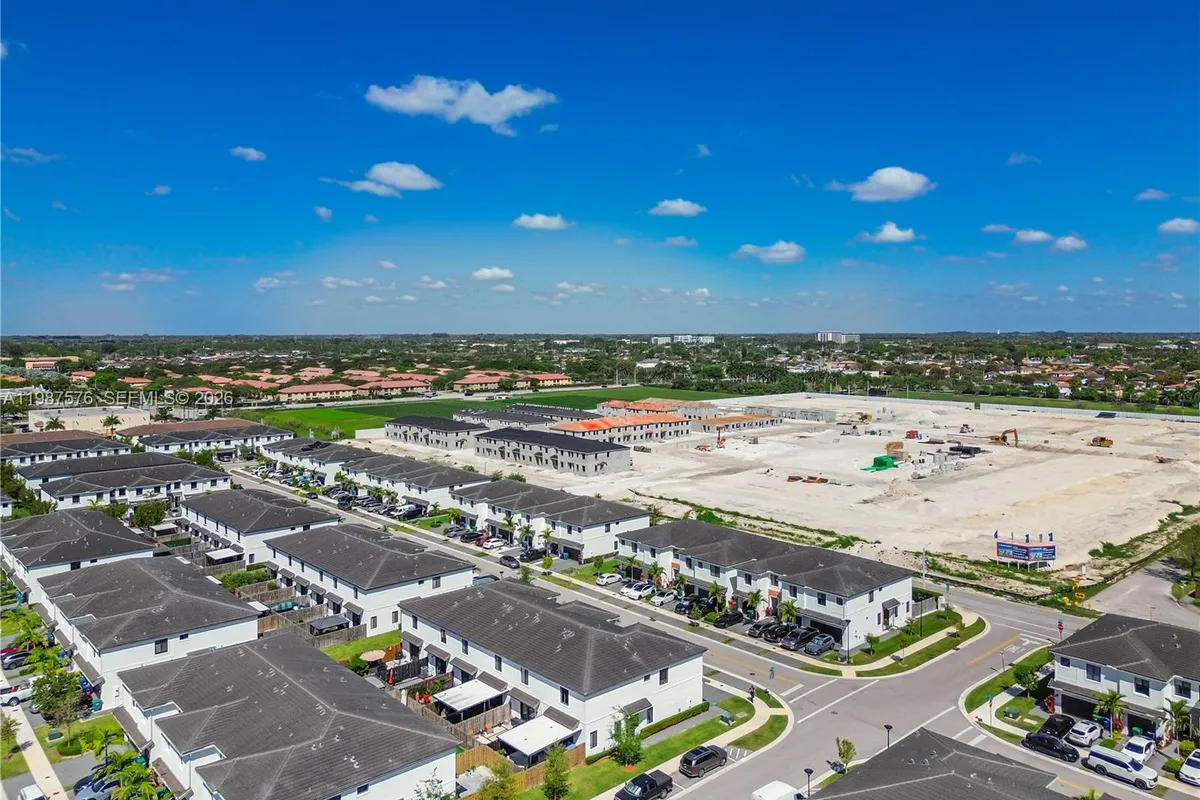 10902 SW 232nd Ter, Homestead FL 33032