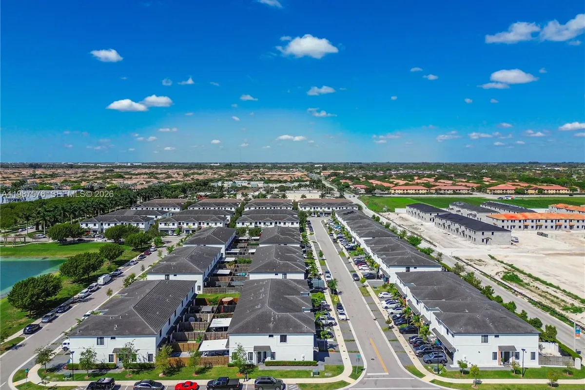 10902 SW 232nd Ter, Homestead FL 33032