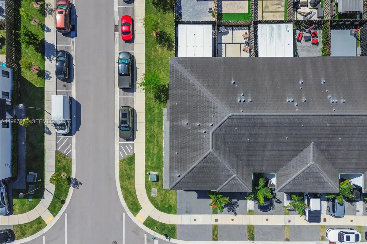 10902 SW 232nd Ter, Homestead FL 33032