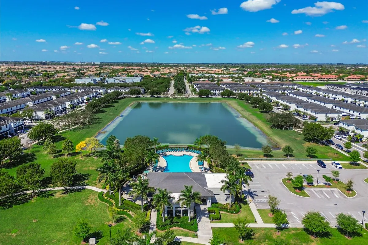 10902 SW 232nd Ter, Homestead FL 33032