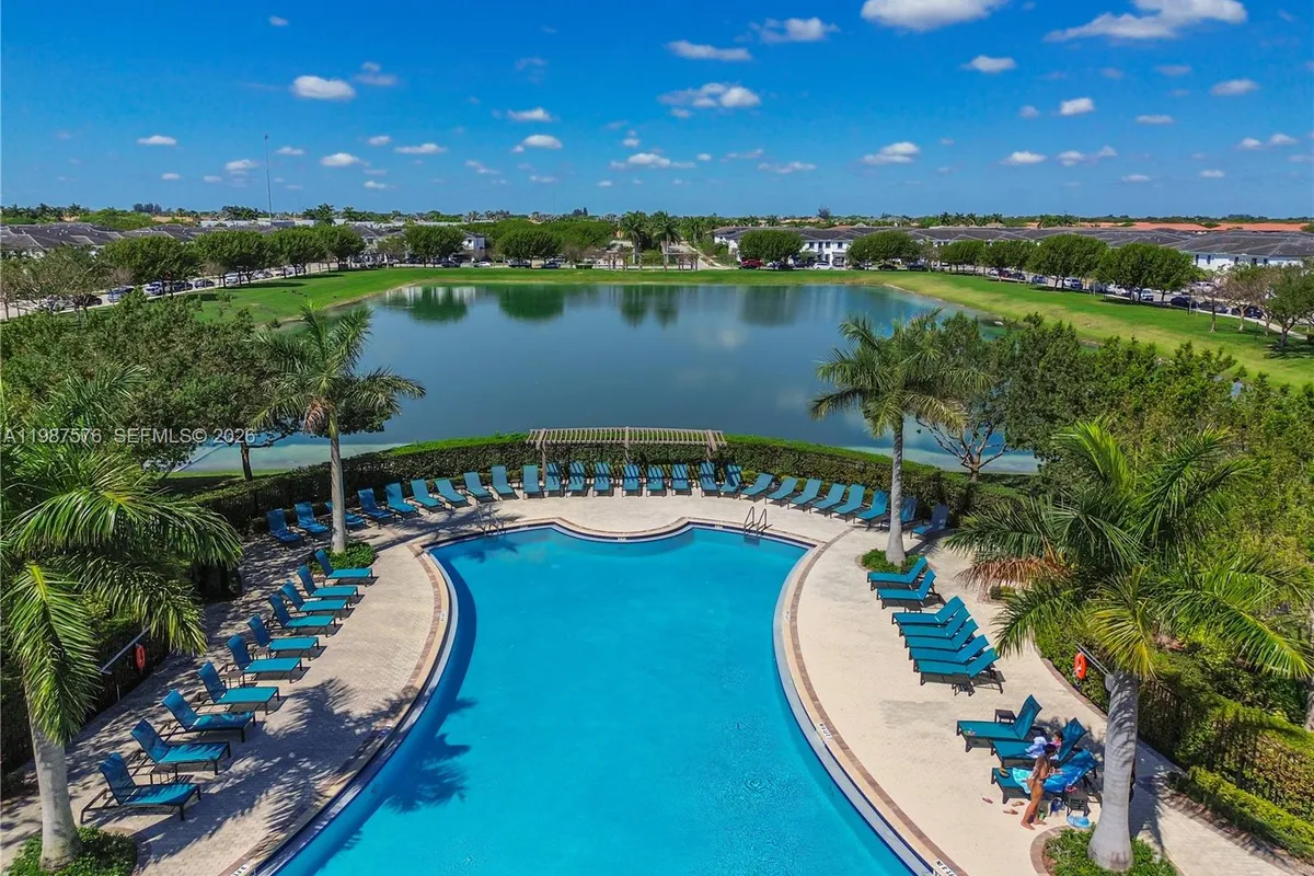 10902 SW 232nd Ter, Homestead FL 33032