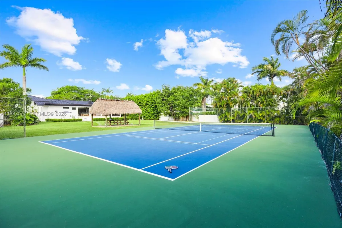 14615 SW 77th Ct, Palmetto Bay FL 33158