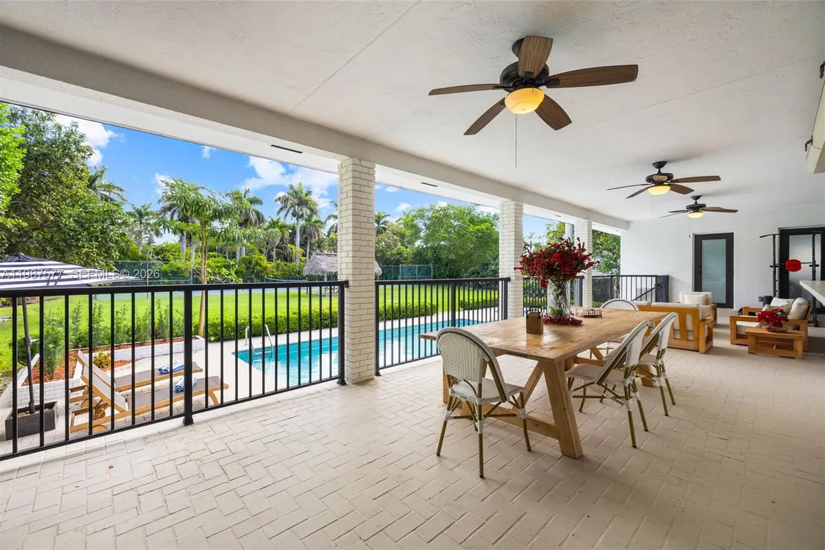 14615 SW 77th Ct, Palmetto Bay FL 33158