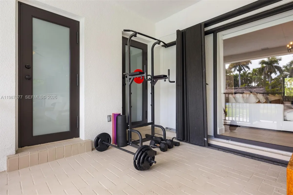 14615 SW 77th Ct, Palmetto Bay FL 33158