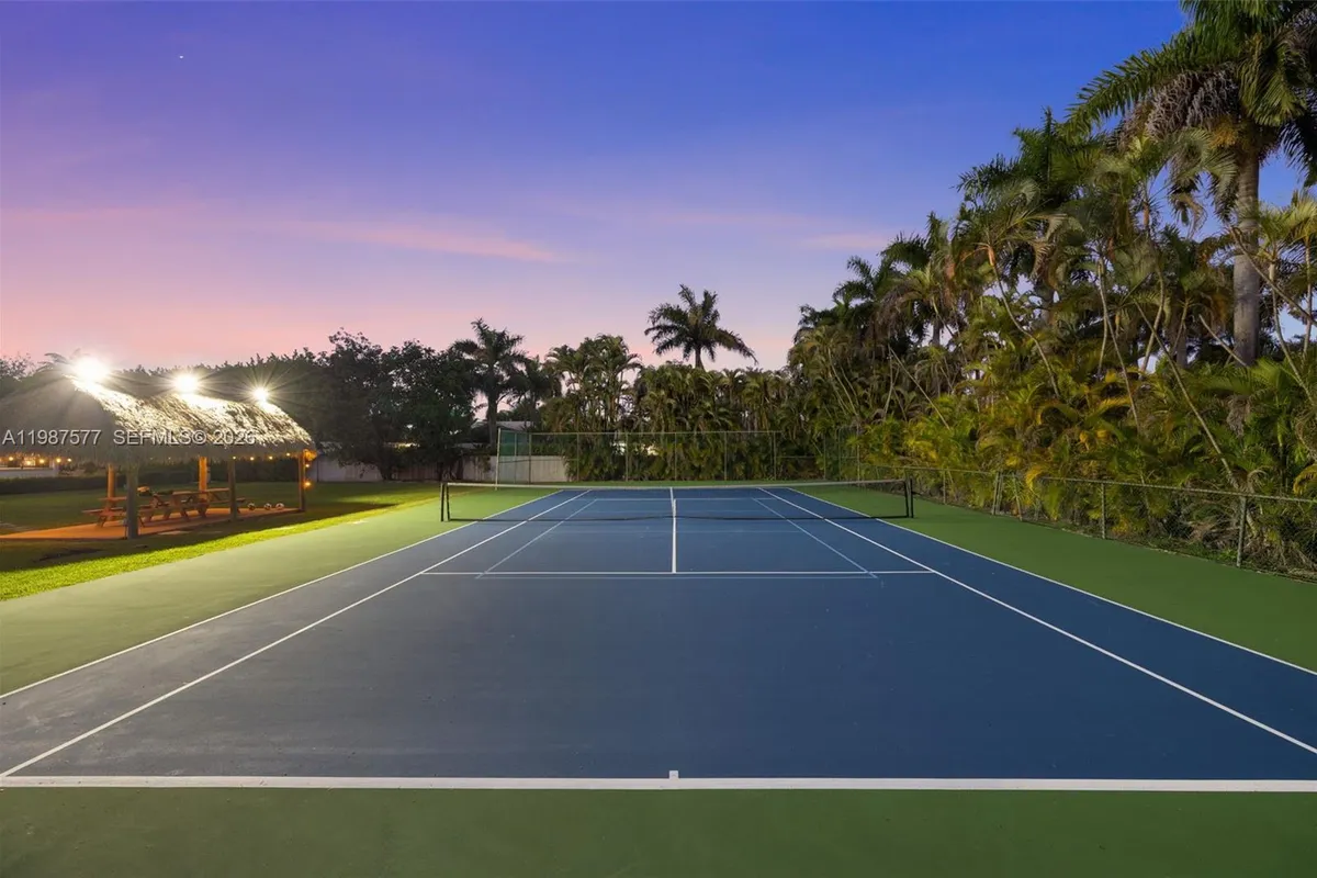 14615 SW 77th Ct, Palmetto Bay FL 33158