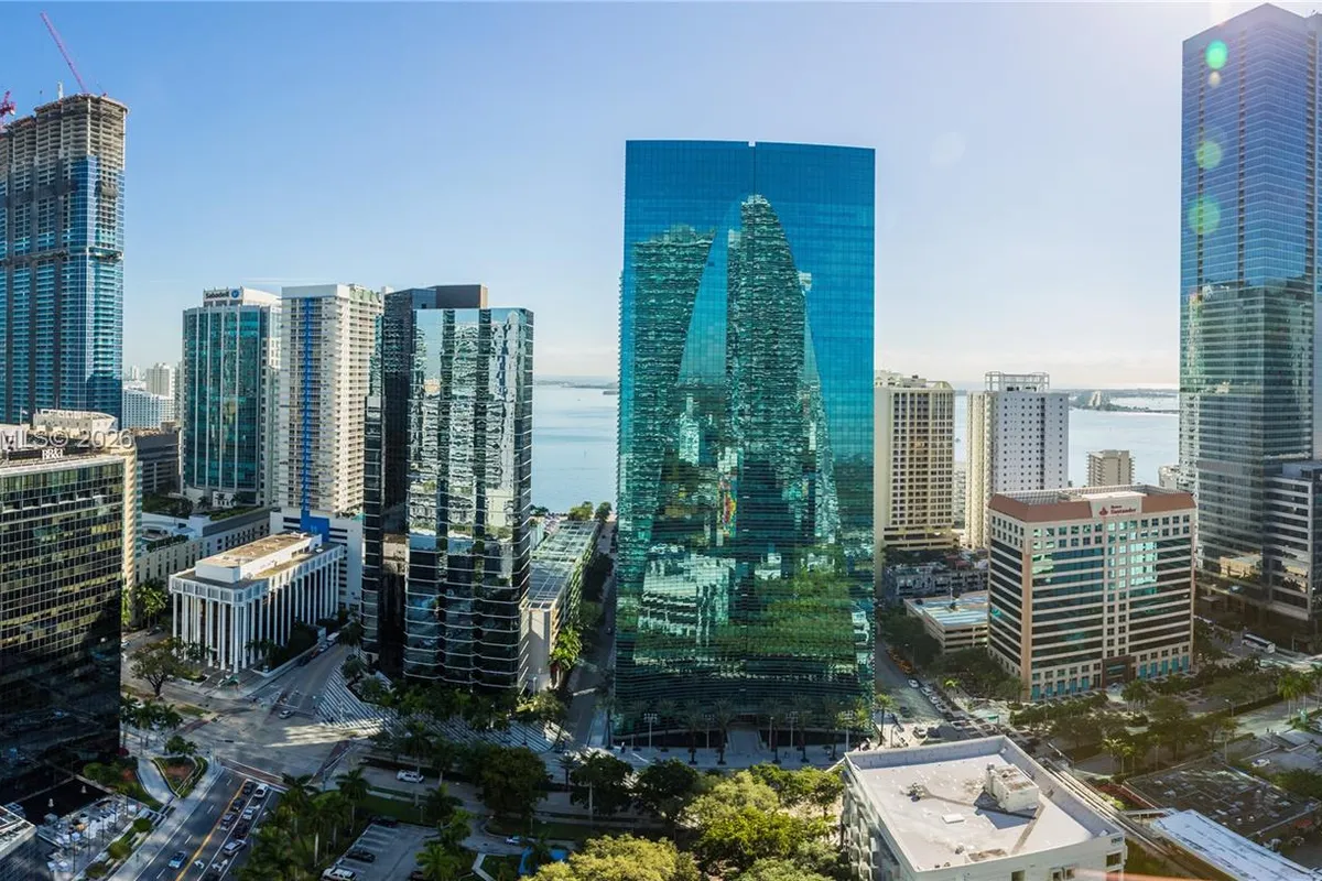 1300 S Miami Ave # 2702, Miami FL 33130