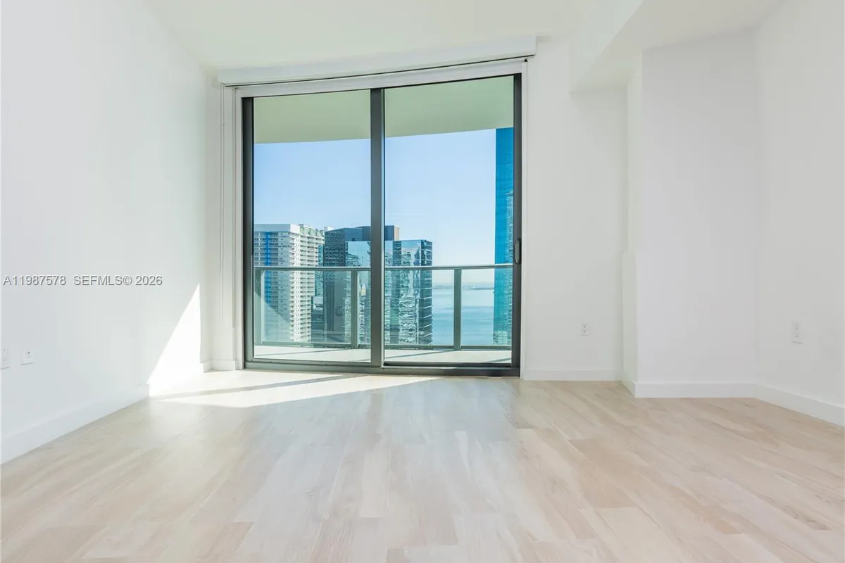 1300 S Miami Ave # 2702, Miami FL 33130