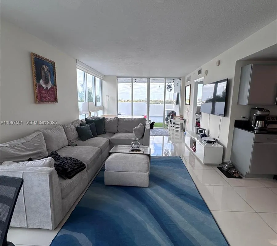 1861 NW S River Dr # 705, Miami FL 33125