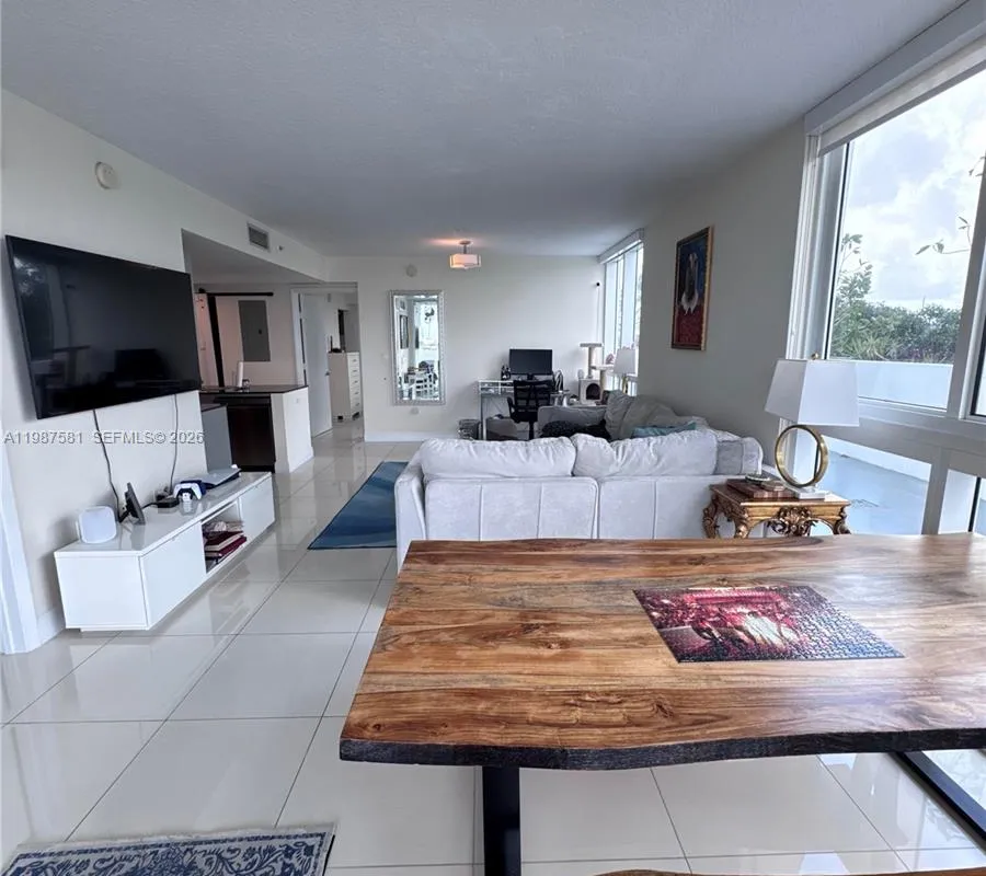 1861 NW S River Dr # 705, Miami FL 33125