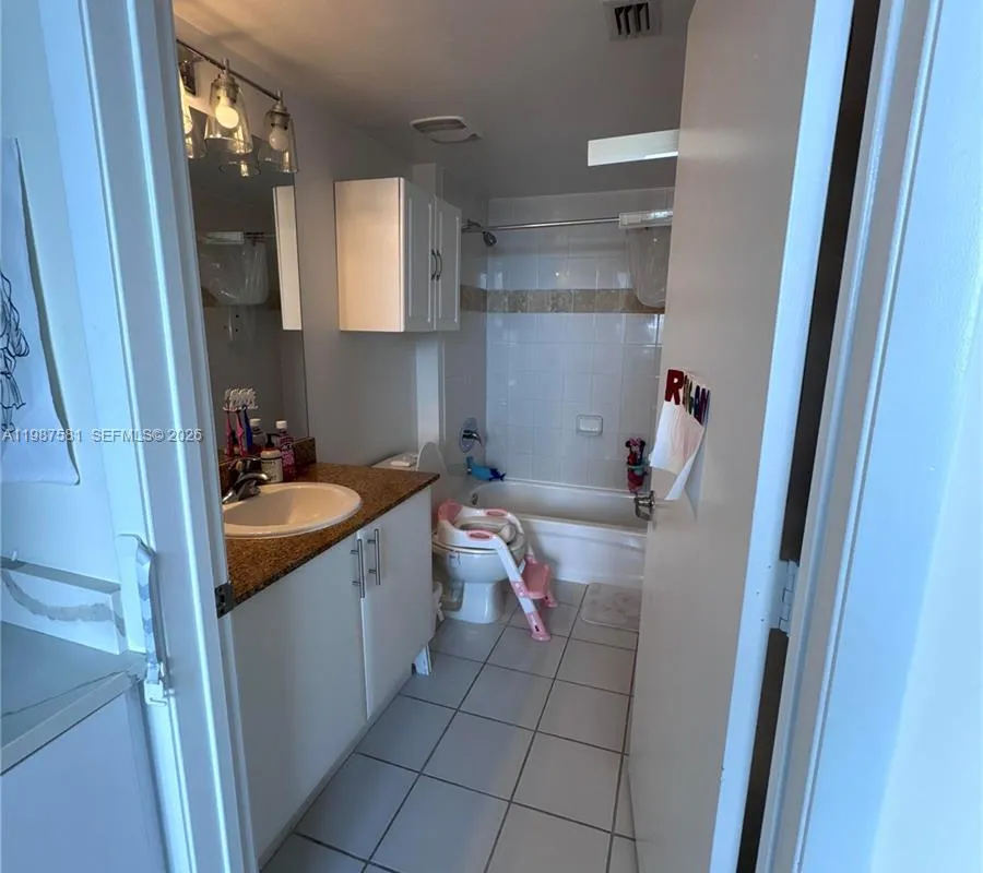 1861 NW S River Dr # 705, Miami FL 33125