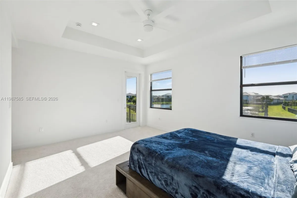 13076 Feathering Way, Palm Beach Gardens FL 33412