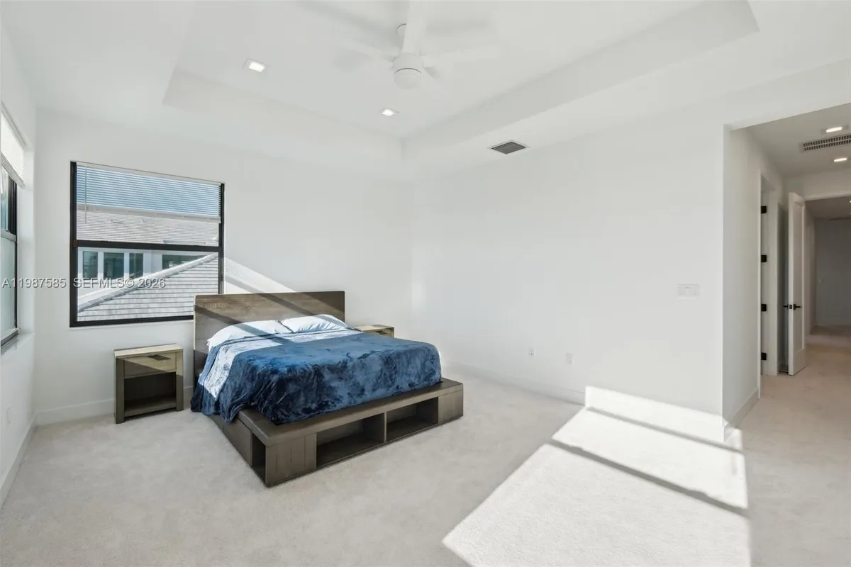 13076 Feathering Way, Palm Beach Gardens FL 33412