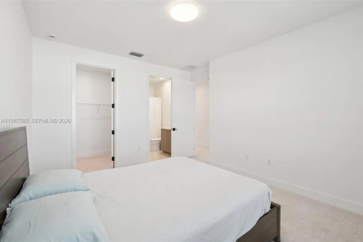 13076 Feathering Way, Palm Beach Gardens FL 33412