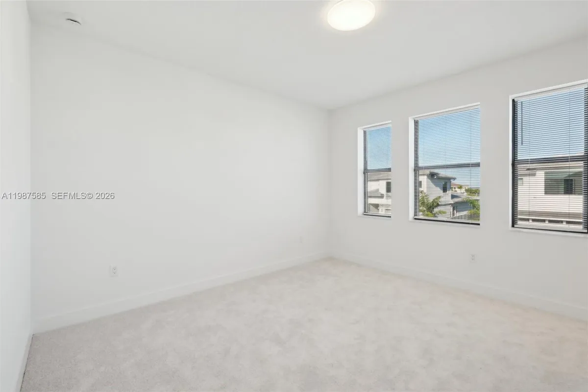 13076 Feathering Way, Palm Beach Gardens FL 33412