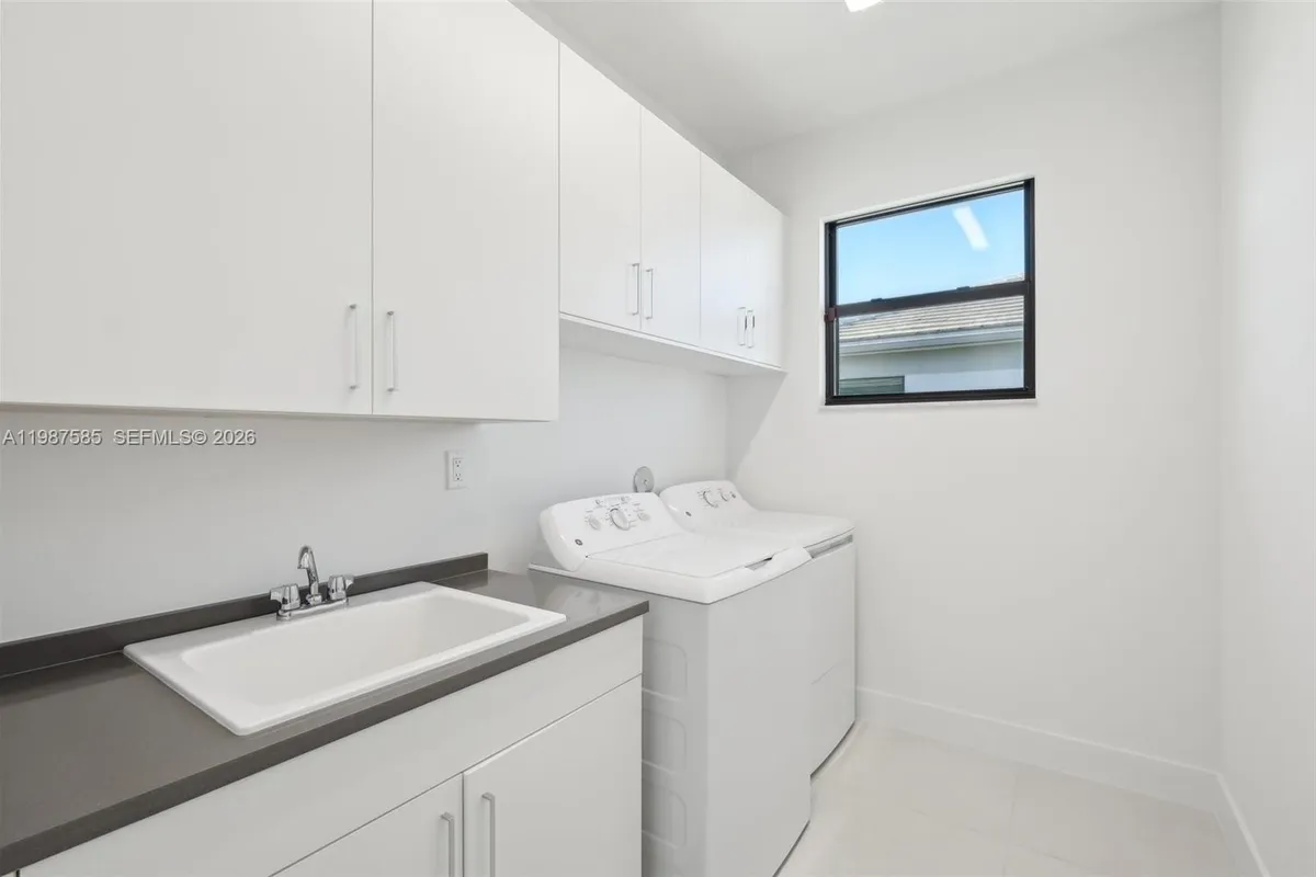 13076 Feathering Way, Palm Beach Gardens FL 33412