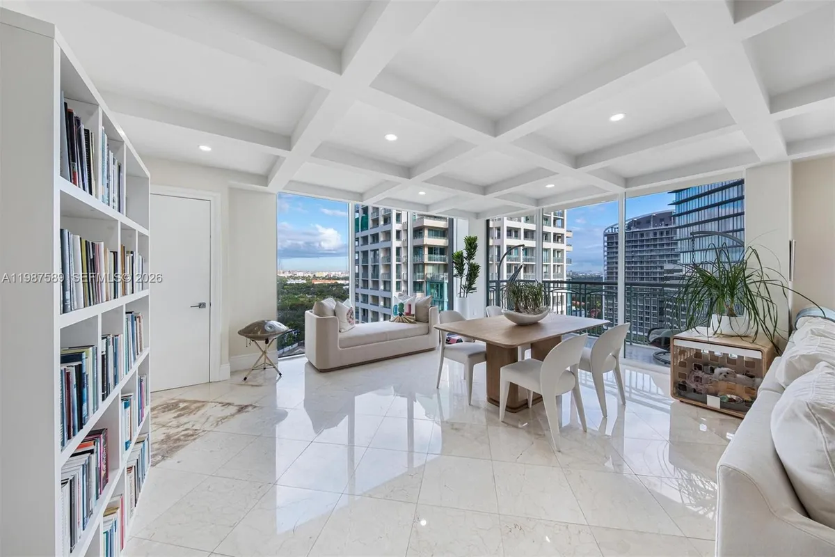 3400 SW 27th Ave # 1706, Miami FL 33133