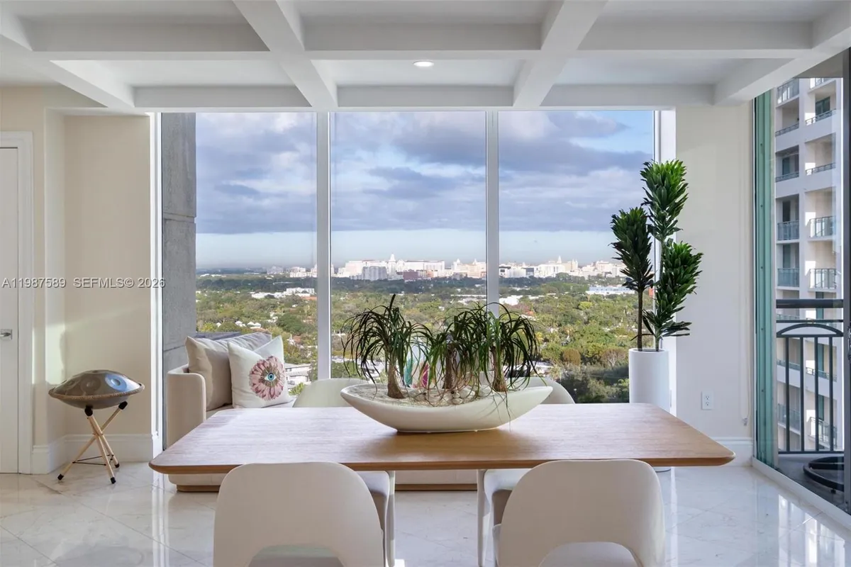 3400 SW 27th Ave # 1706, Miami FL 33133