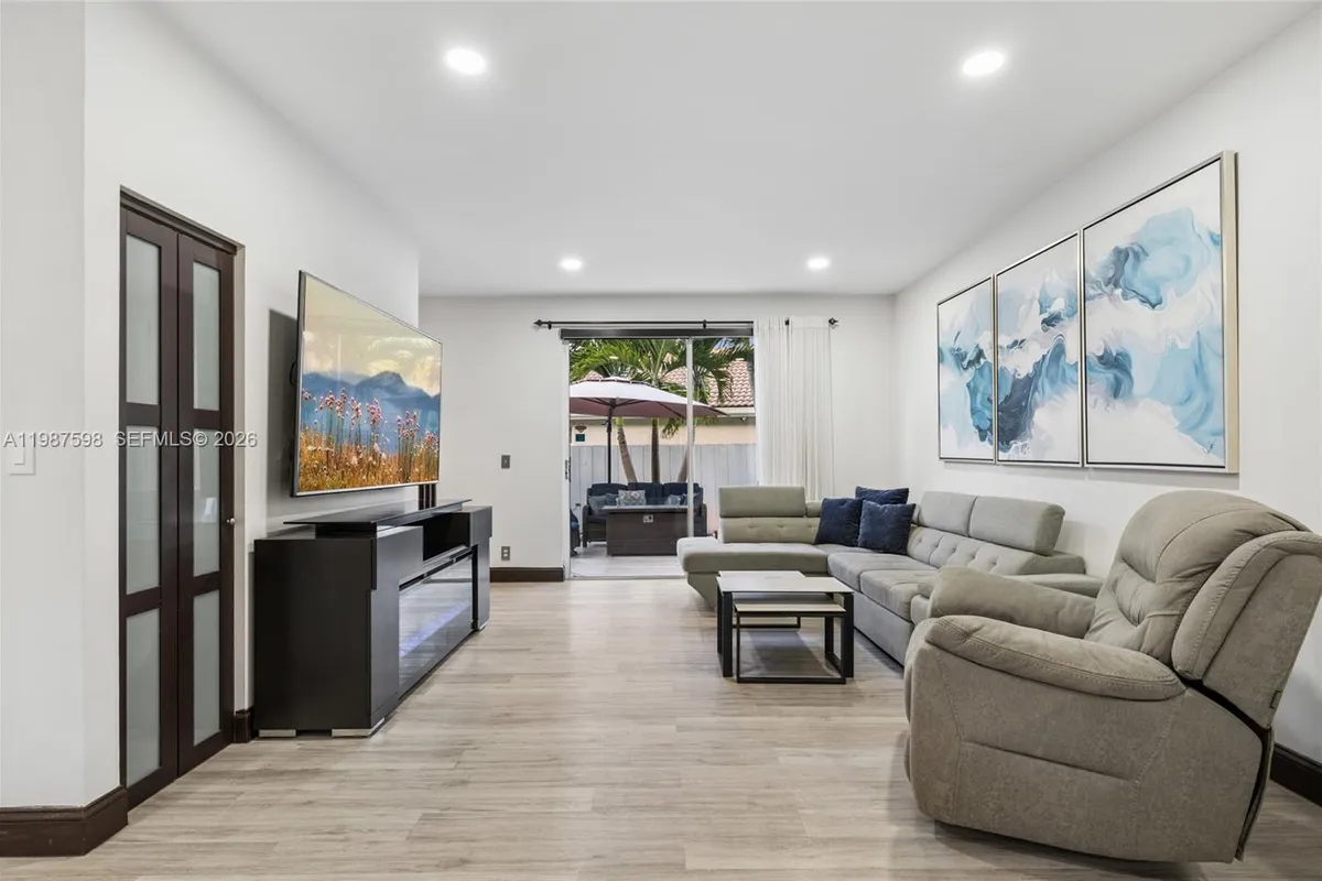 18087 SW 30th Ct, Miramar FL 33029