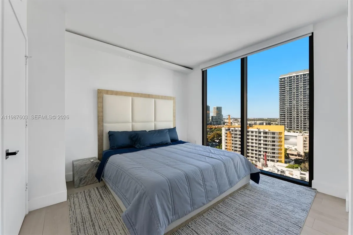 460 NE 28th St # 1601, Miami FL 33137