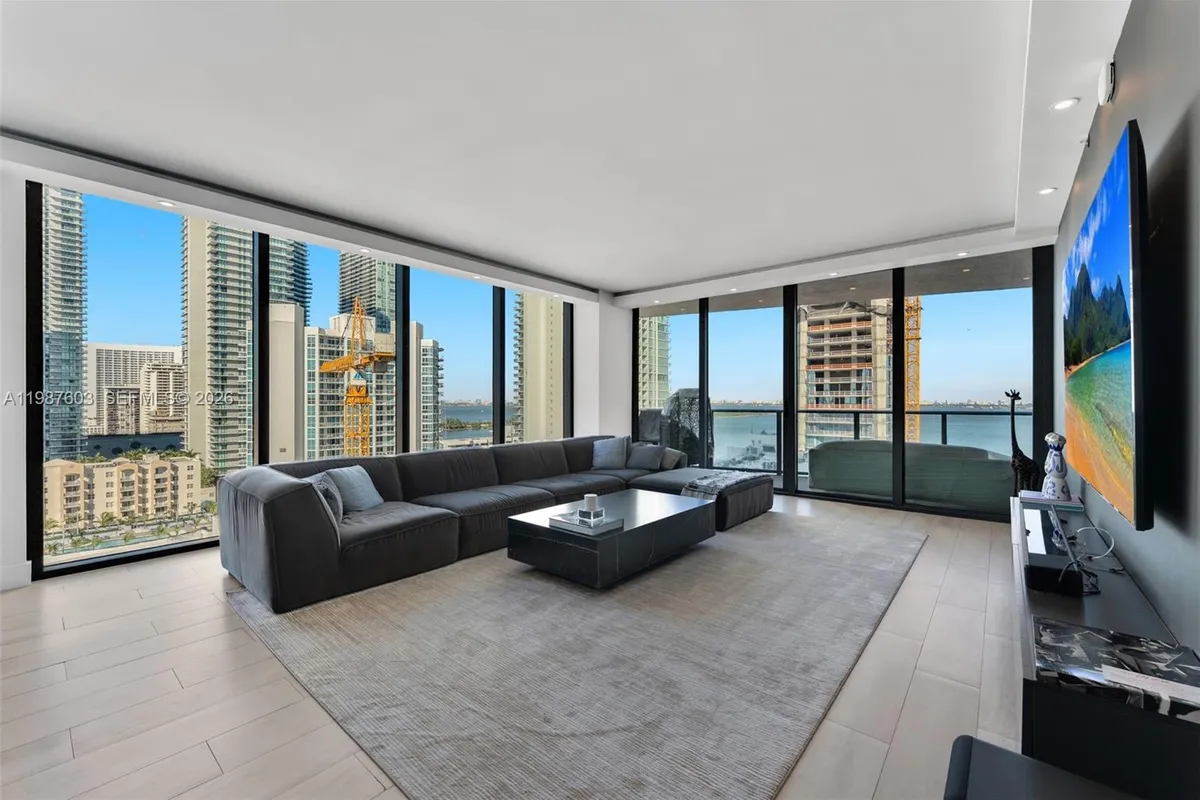 460 NE 28th St # 1601, Miami FL 33137