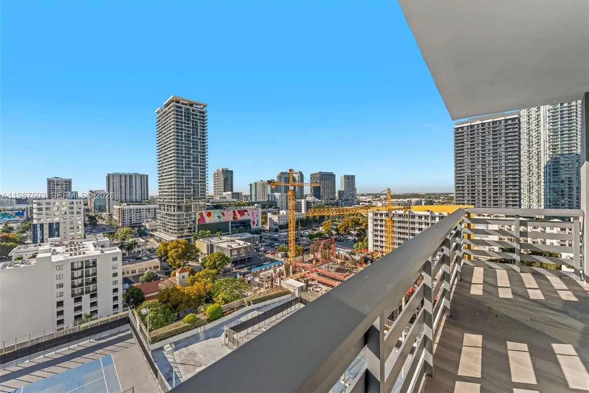 460 NE 28th St # 1601, Miami FL 33137