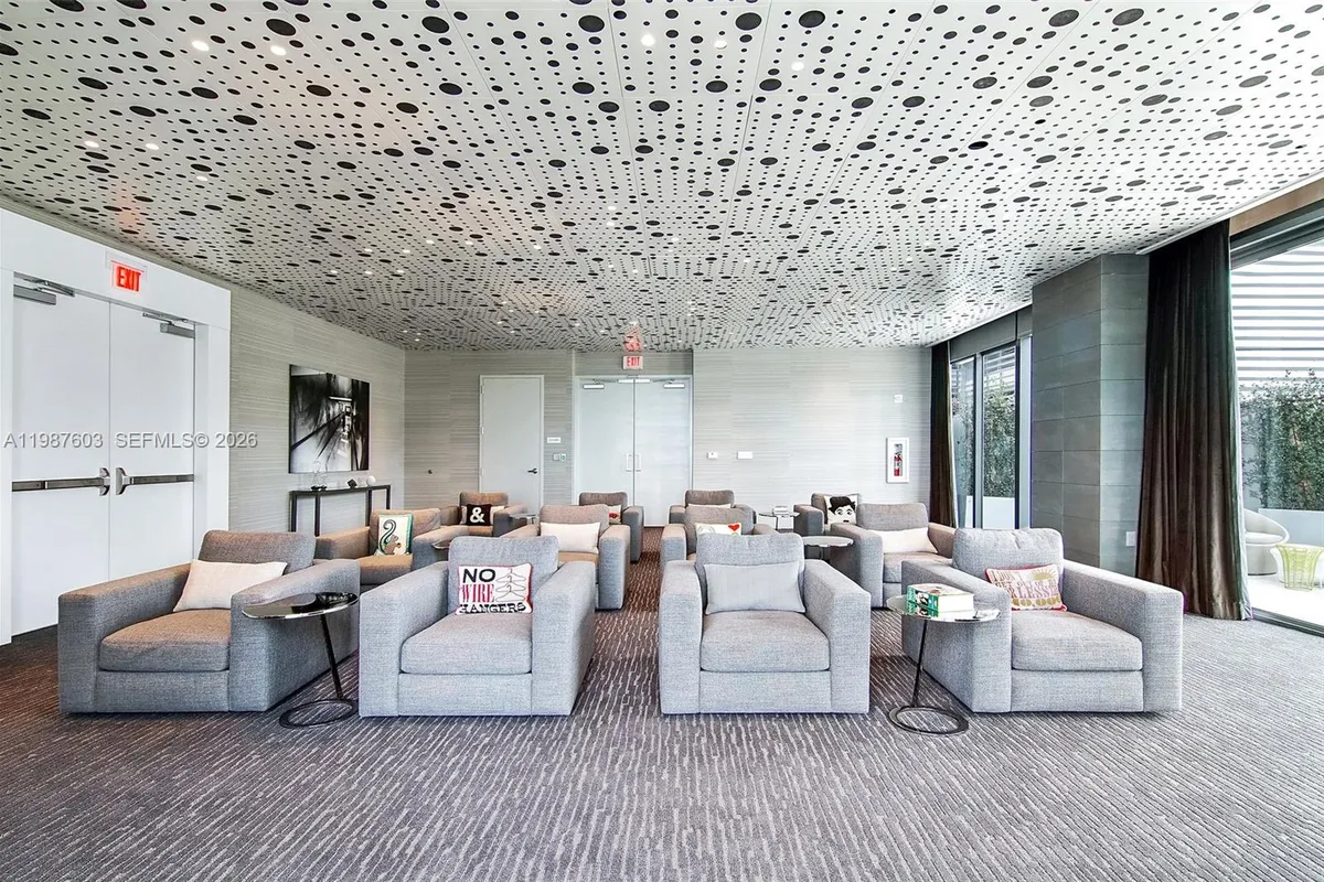 460 NE 28th St # 1601, Miami FL 33137