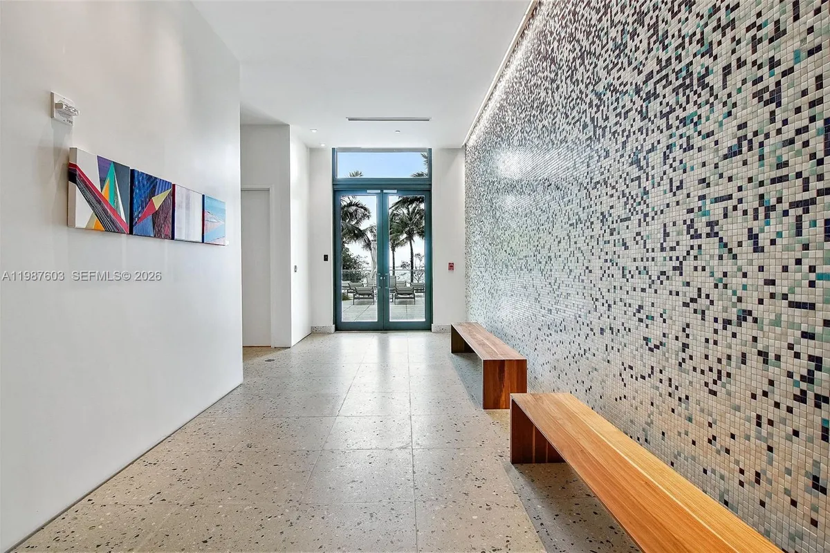 460 NE 28th St # 1601, Miami FL 33137