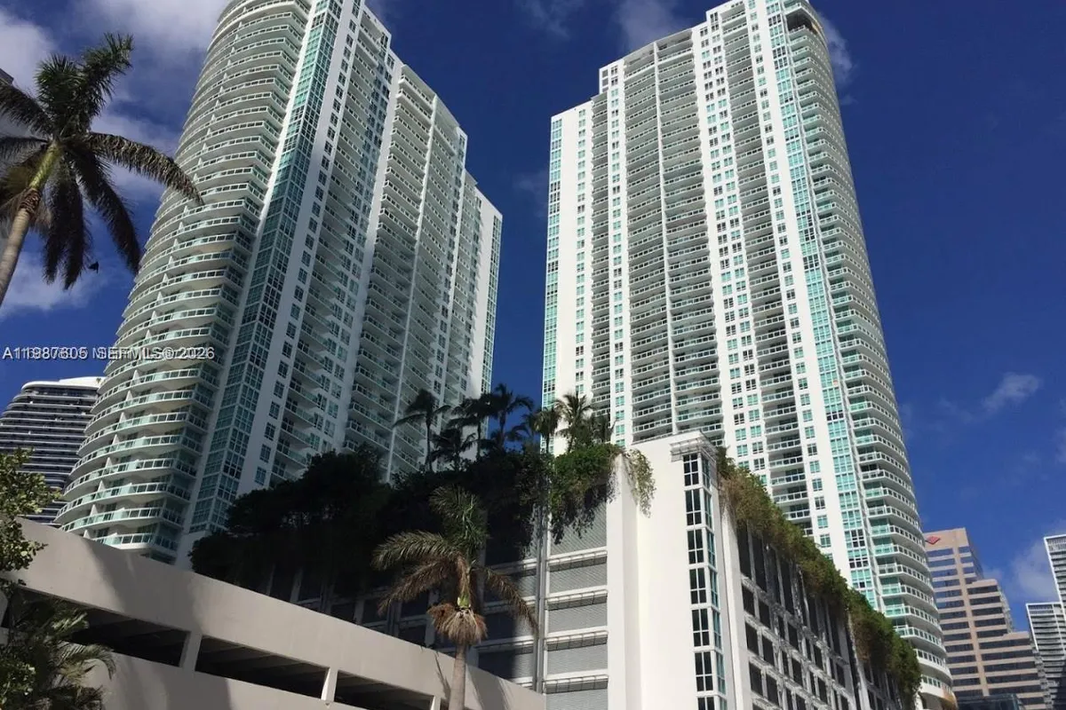 950 S Brickell Bay # 1109, Miami FL 33131