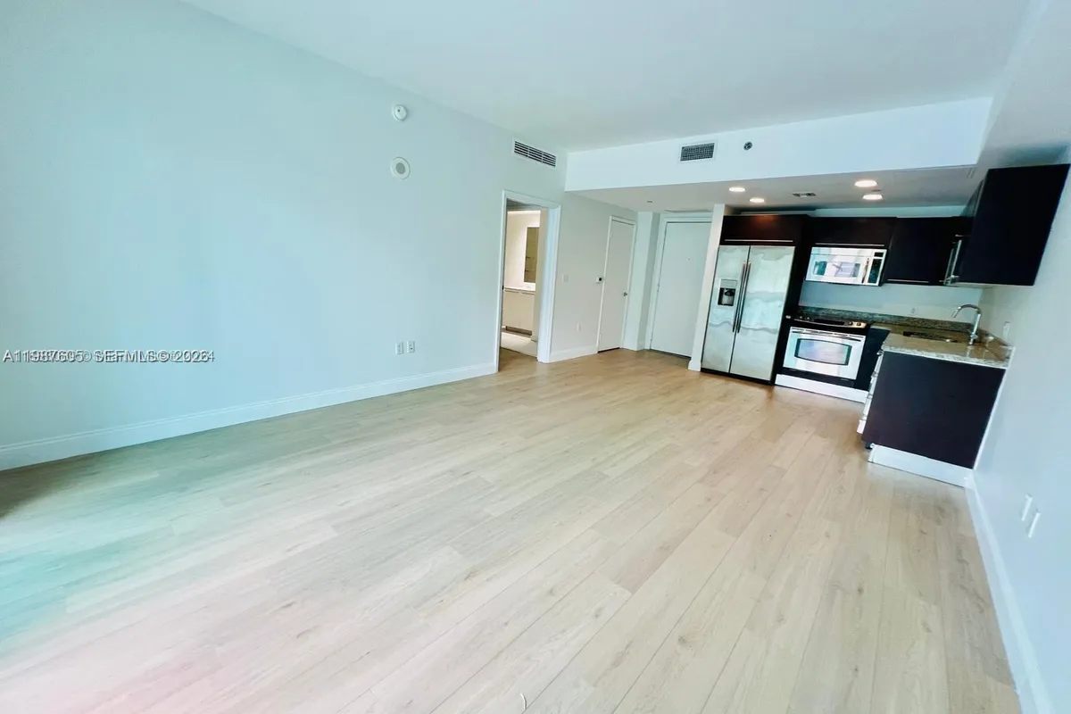 950 S Brickell Bay # 1109, Miami FL 33131