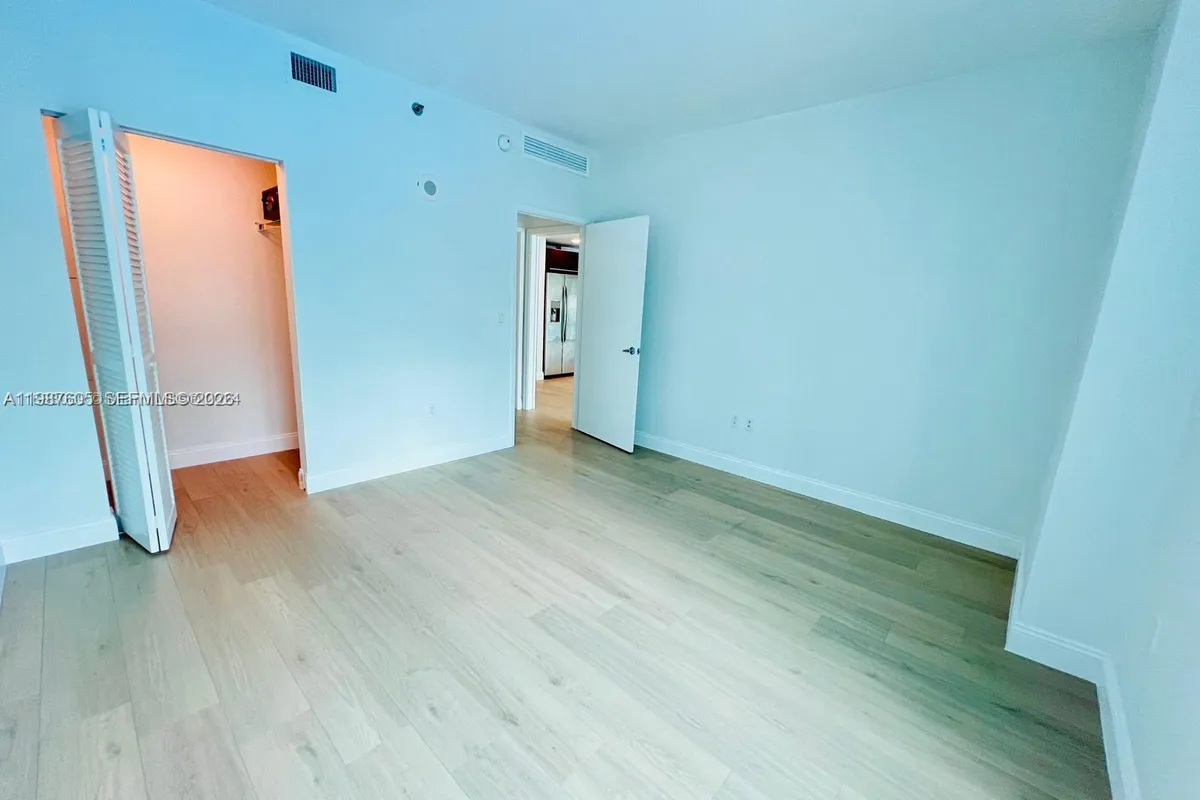 950 S Brickell Bay # 1109, Miami FL 33131