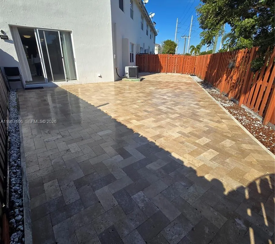 5630 NW 107th Ave # 1605, Doral FL 33178