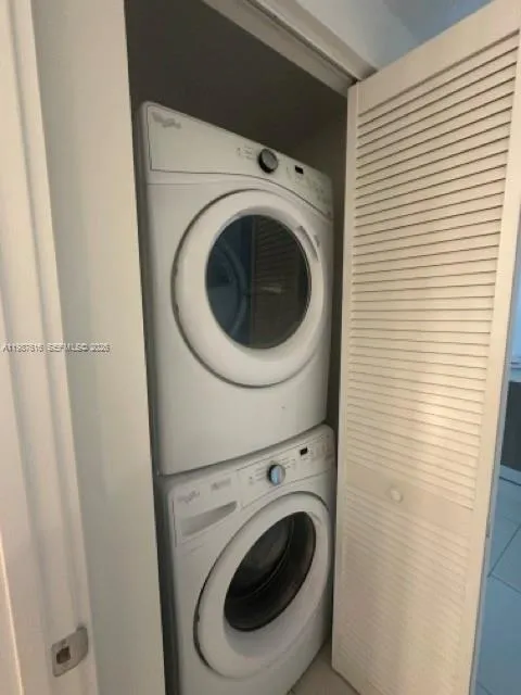 5300 NW 85th Ave # 409, Doral FL 33166