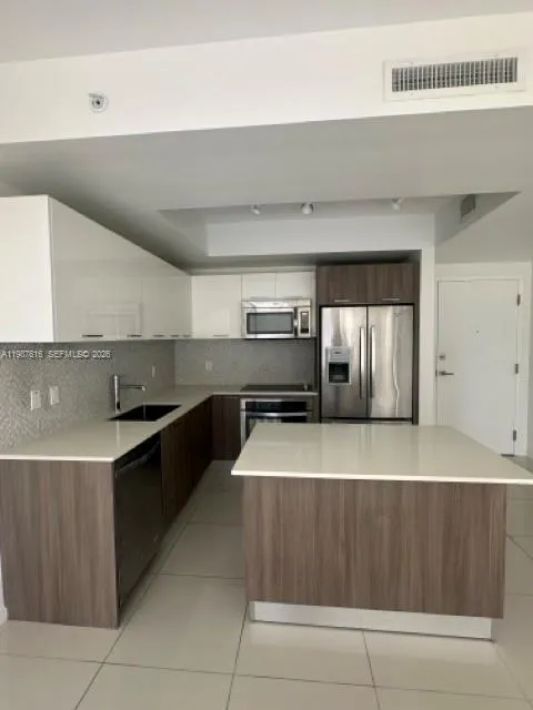 5300 NW 85th Ave # 409, Doral FL 33166