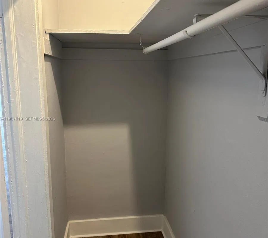 1053 SW 2nd St # 2, Miami FL 33130