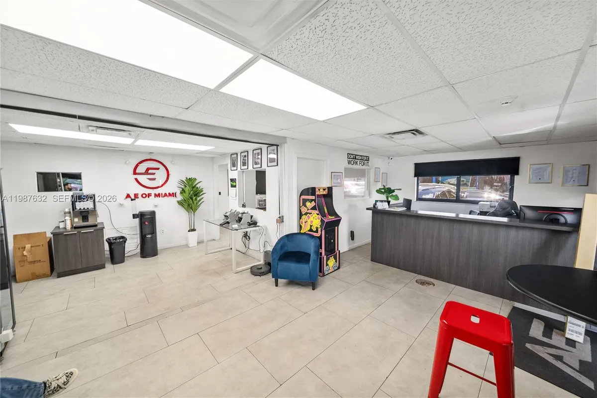 5700 NW 27th Ave, Miami FL 33142