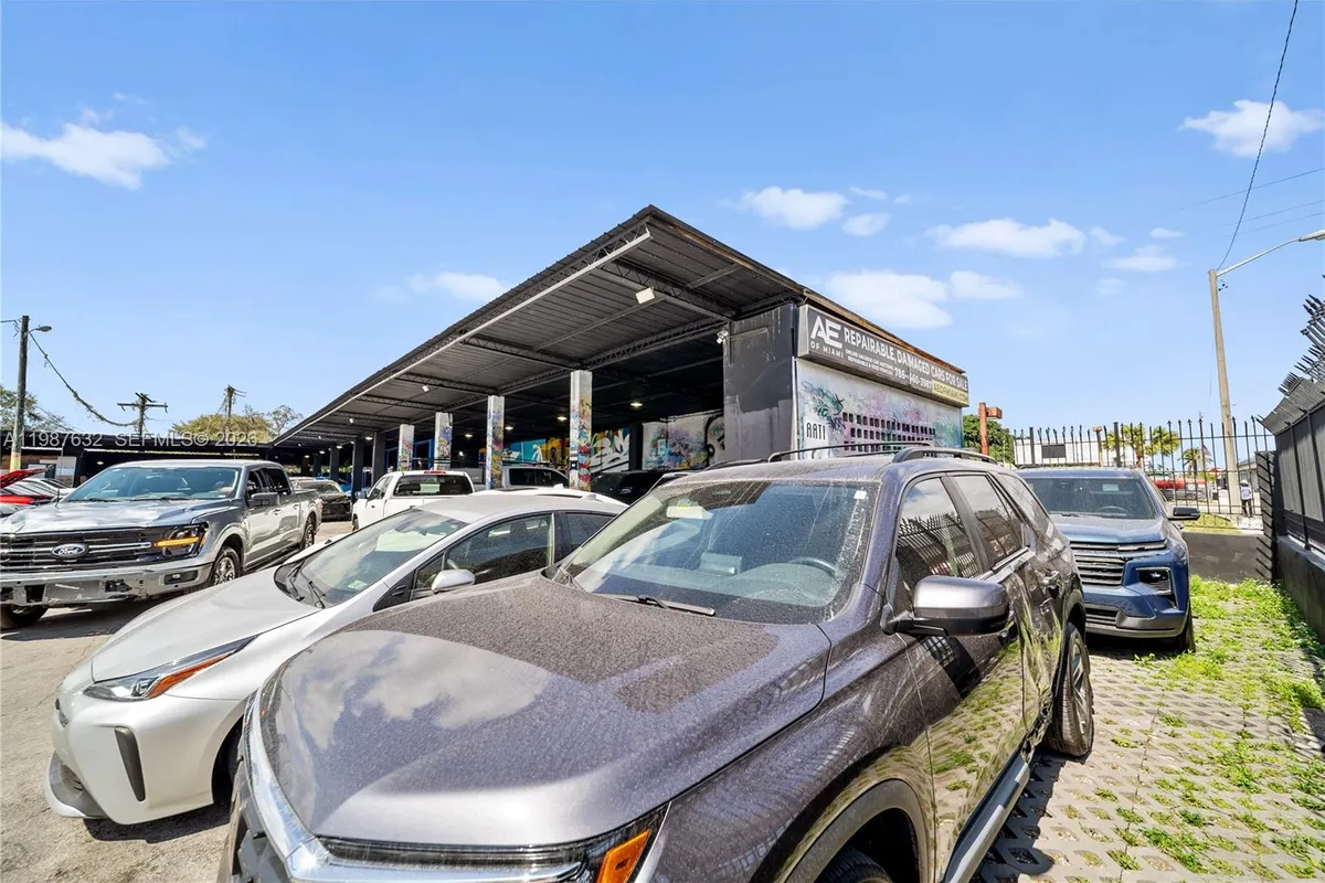 5700 NW 27th Ave, Miami FL 33142