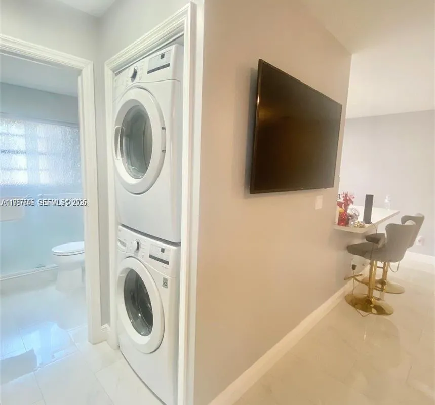 3613 NW 94th Ave # 7F, Sunrise FL 33351