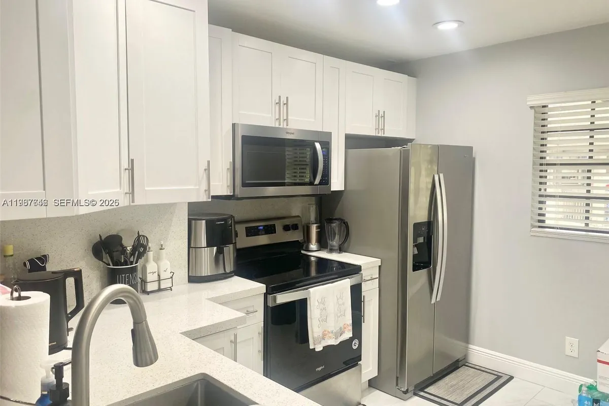 3613 NW 94th Ave # 7F, Sunrise FL 33351