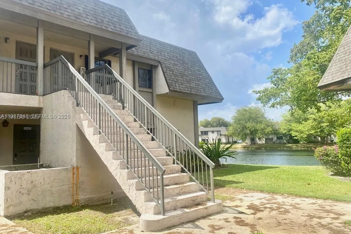 3613 NW 94th Ave # 7F, Sunrise FL 33351