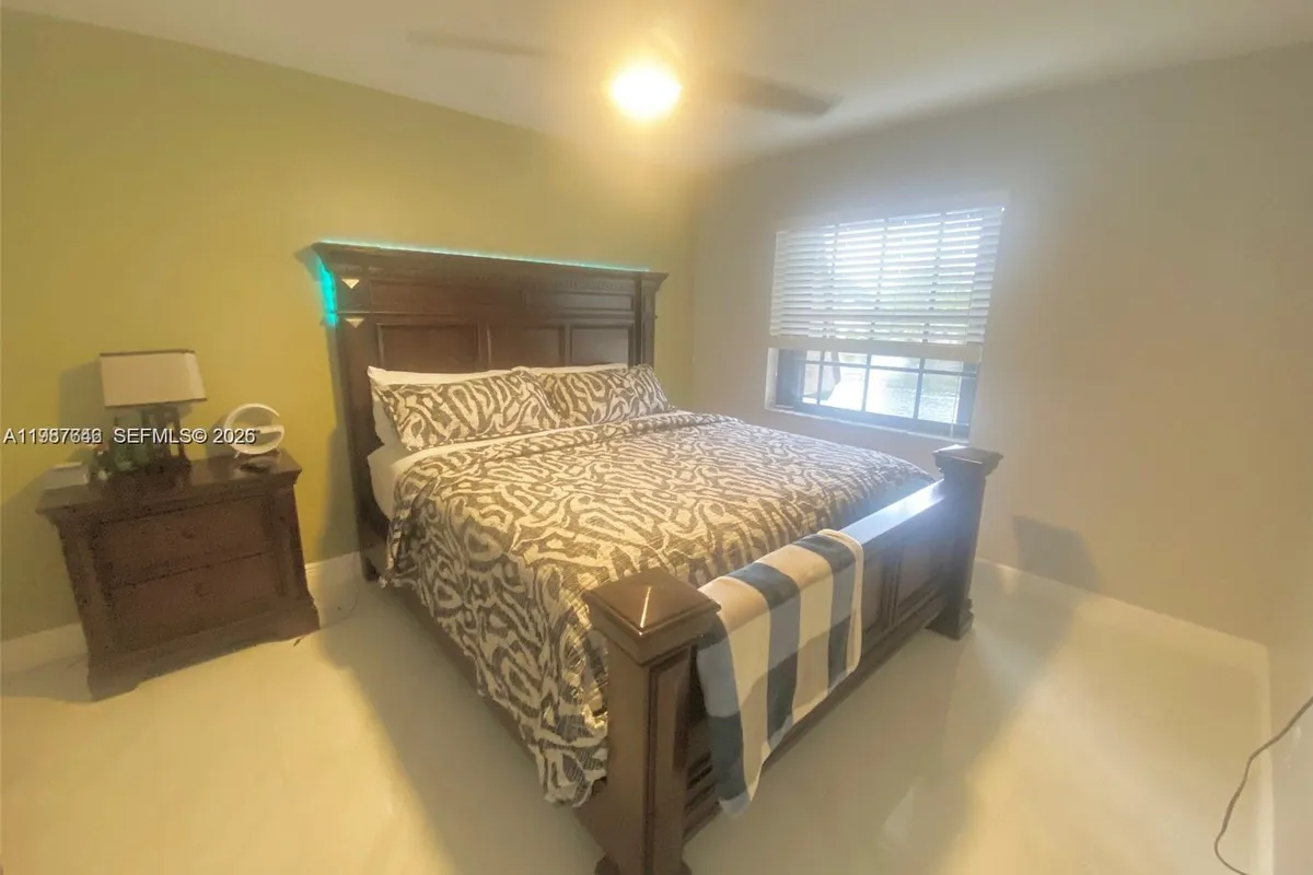 3613 NW 94th Ave # 7F, Sunrise FL 33351