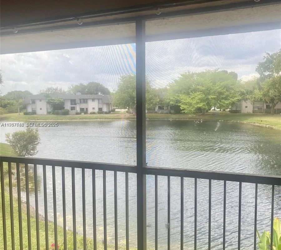 3613 NW 94th Ave # 7F, Sunrise FL 33351