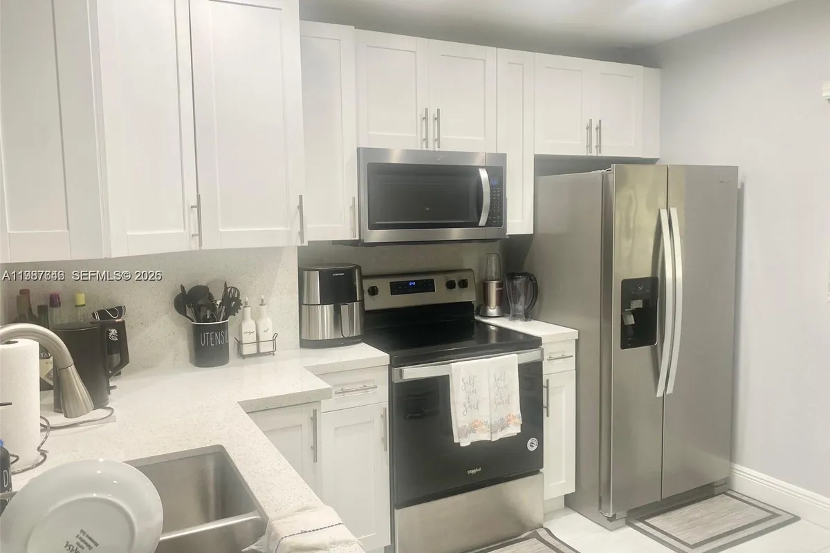 3613 NW 94th Ave # 7F, Sunrise FL 33351