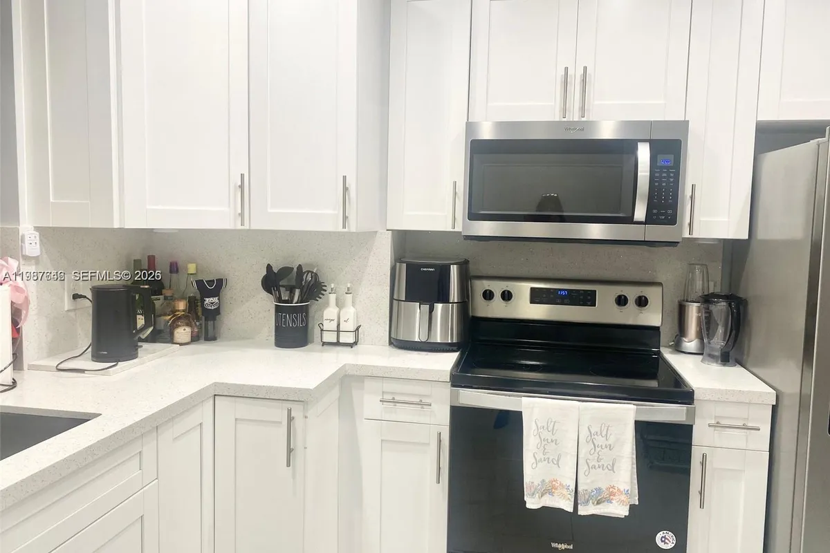 3613 NW 94th Ave # 7F, Sunrise FL 33351