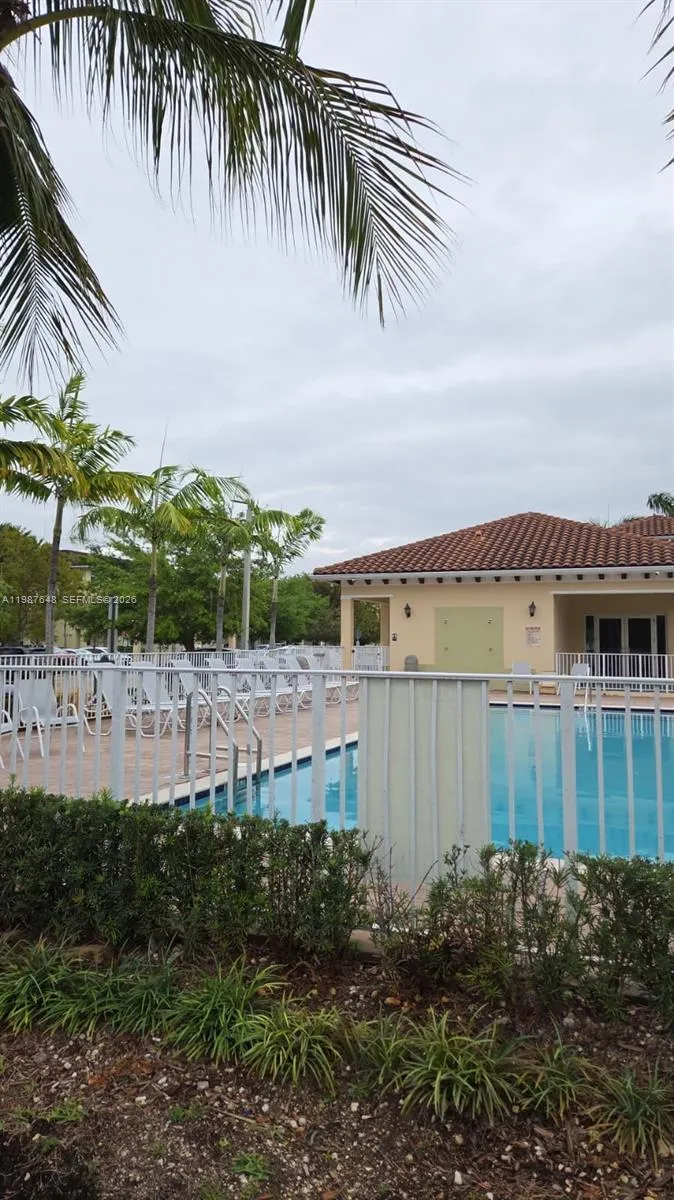 230 NW 109th Ave # 203, Miami FL 33172