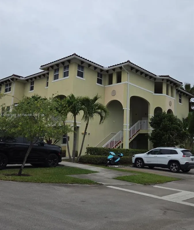 230 NW 109th Ave # 203, Miami FL 33172